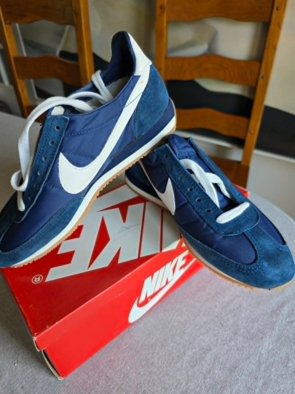 Women's Nike Oceania Navy and White Old School Sneakers - Read  Description